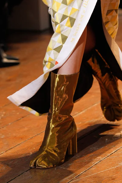 Look 7